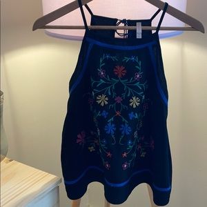 Floral Embroidery Blouse